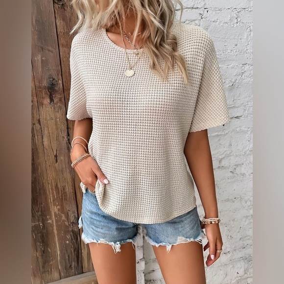 SHEIN LUNE Tie Back Batwing Sleeve Tee Cream Size 12 (XL) NWOT Womens - Picture 6 of 11